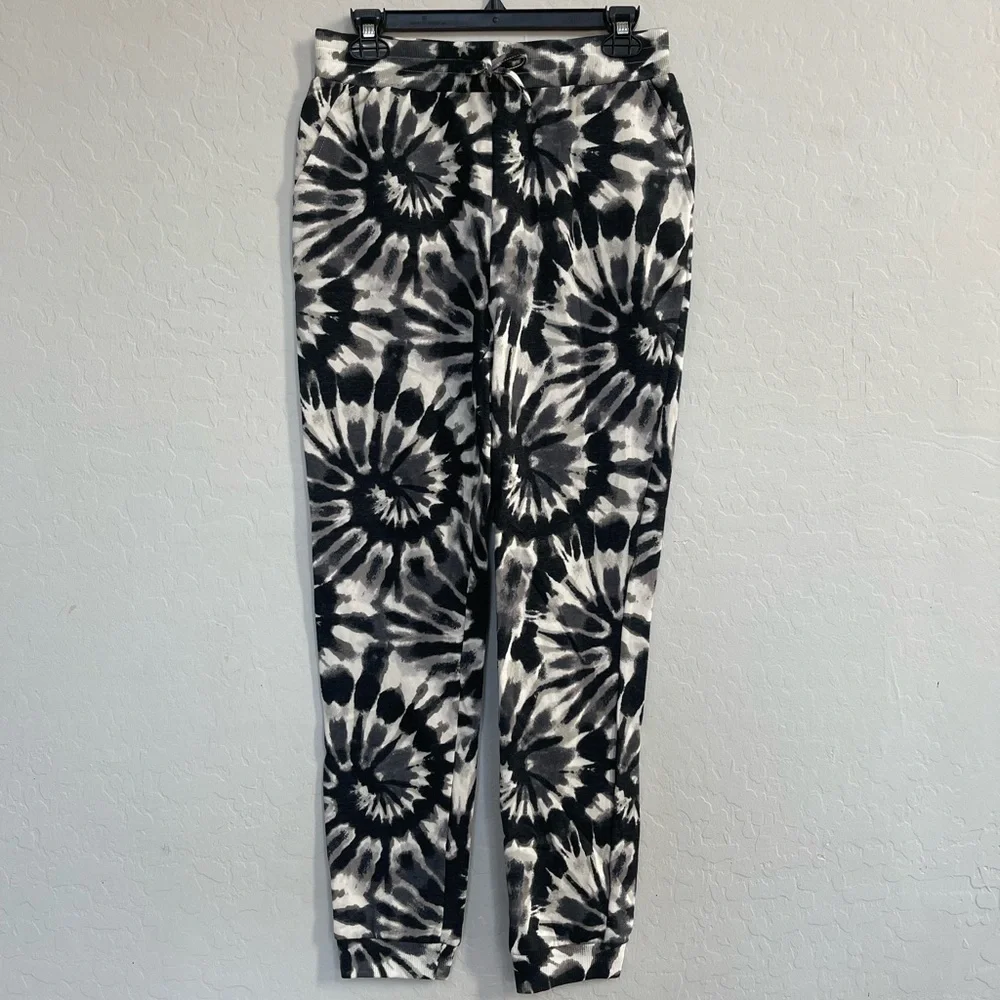 LOVE FIRE Tie Dye Cozy Girls Jogger Sweatpants size XL